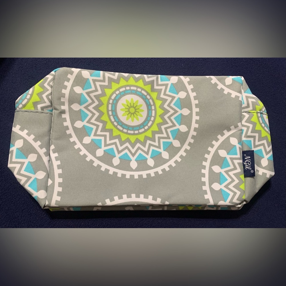 N Gil Cosmetic Toiletries Travel Bag